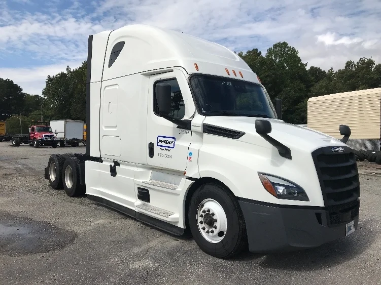 2022 Freightliner Cascadia in Newport News, VA