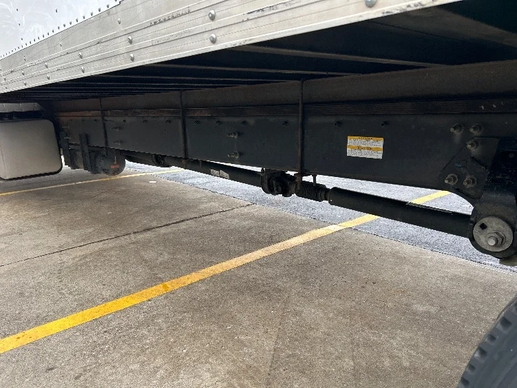 2021 Hino L6 - image 5