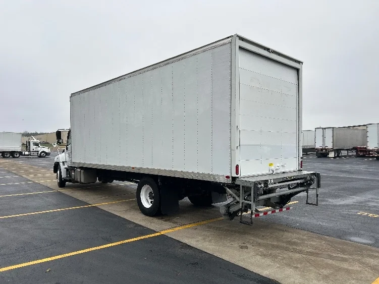 2021 Hino L6 in Lubbock, TX — photo 6