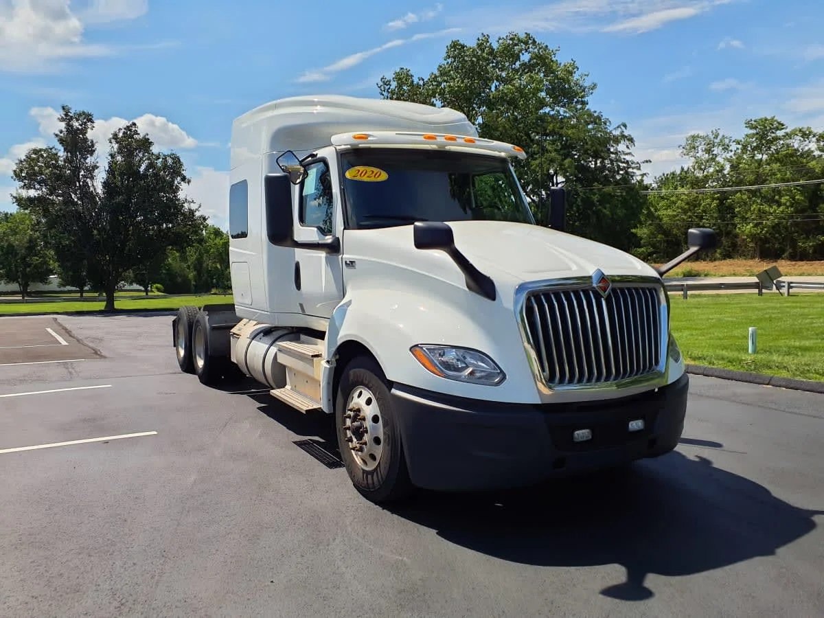 2020 International LT in O'fallon, MO — photo 3