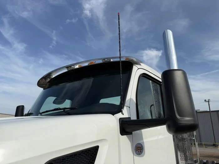 2027 Peterbilt 567 - image 14