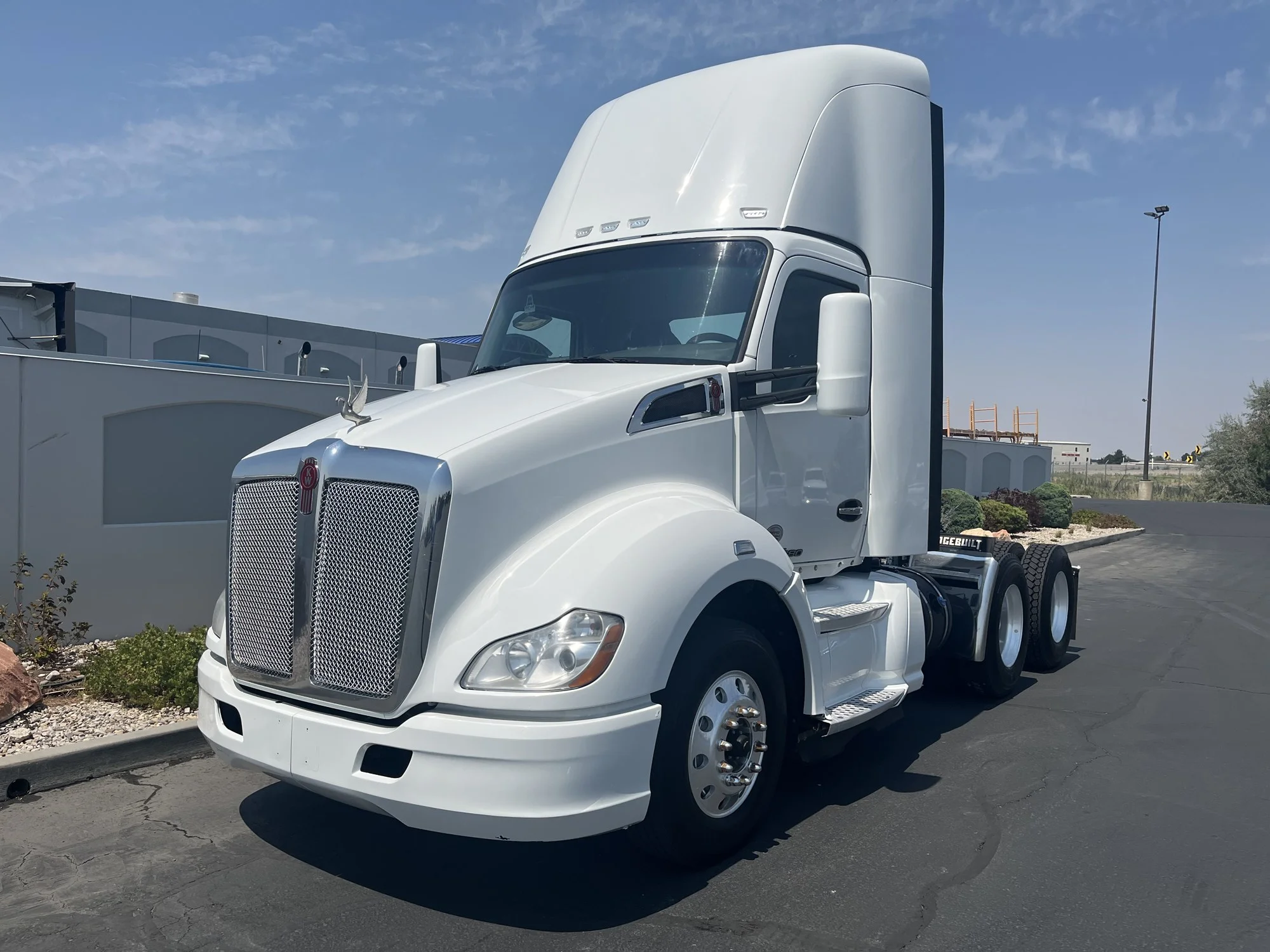 2018 Kenworth T680 in Salt Lake, UT — photo 2