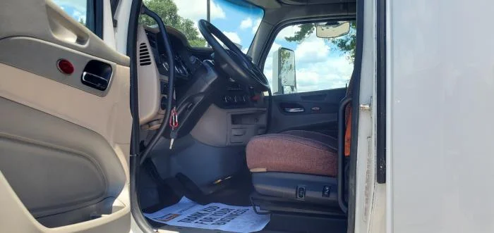 2022 Peterbilt 579 in Haines City, FL — photo 10