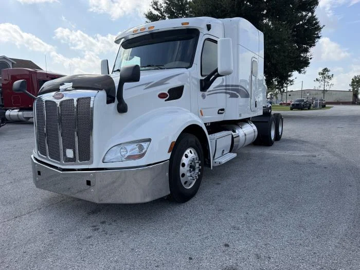 2022 Peterbilt 579 in Haines City, FL — photo 2