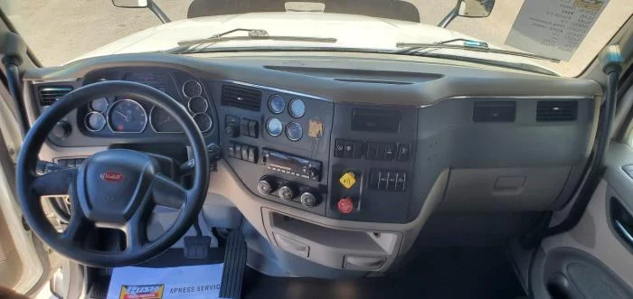 2022 Peterbilt 579 in Haines City, FL — photo 20
