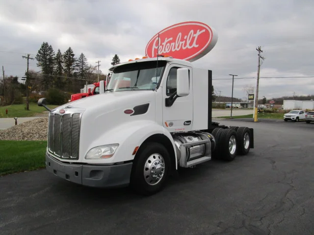 2019 Peterbilt 579 in CLARKSBURG, WV