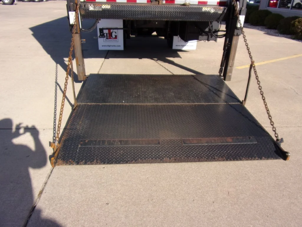 2016 Kenworth - image 8