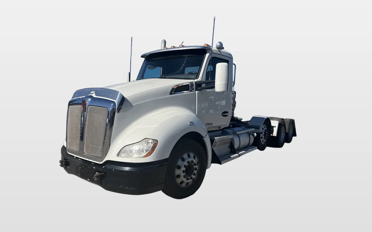 2017 Kenworth T680 - image 1