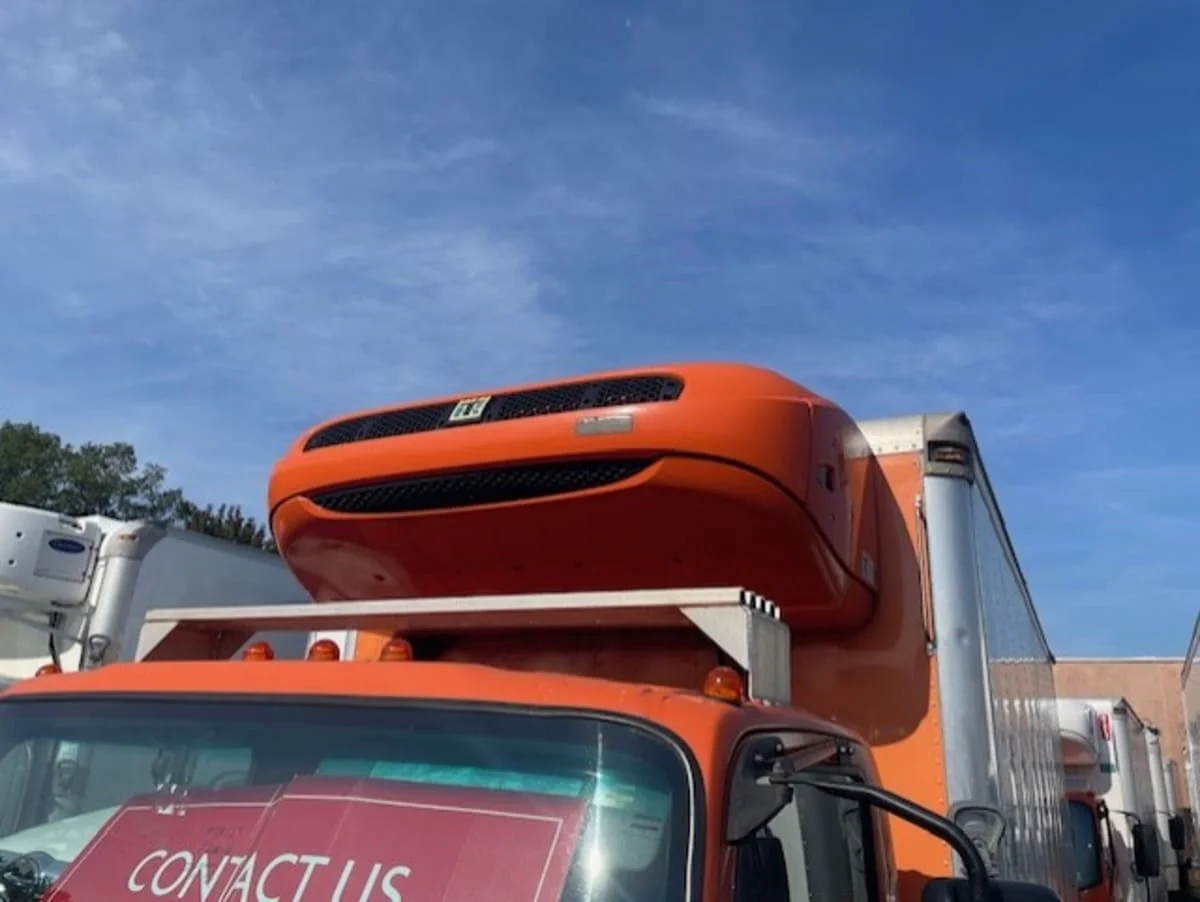 2019 Isuzu NQR in Farmingdale, NY — photo 7