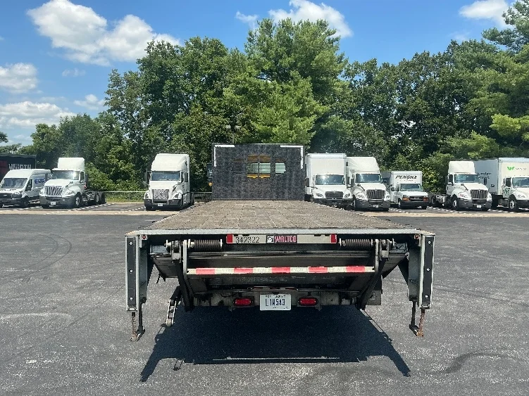 2020 Freightliner eM2 in Lexington, KY — photo 7