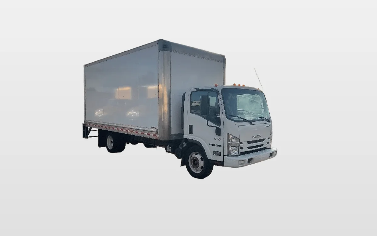 2022 Isuzu - image 1