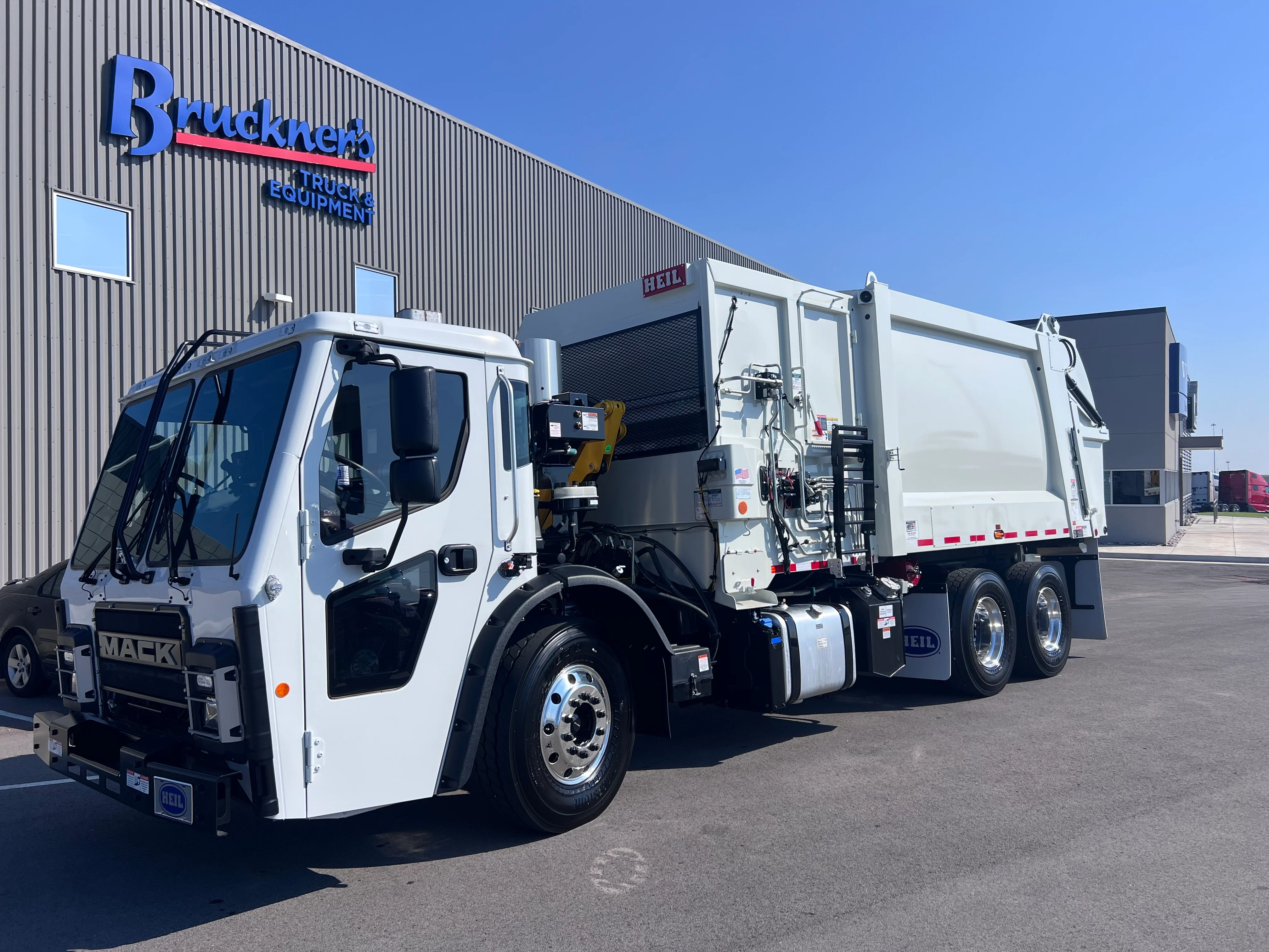 2026 Mack LR in Tulsa, OK