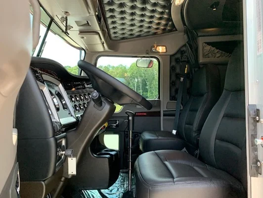 2027 Kenworth W900 in Knoxville, TN — photo 17