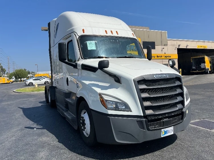2023 Freightliner Cascadia in Torrance, CA