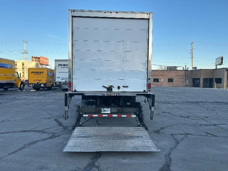 2020 Freightliner M2 112 - image 9