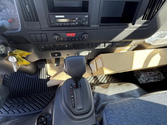 2026 Isuzu NRR - image 12