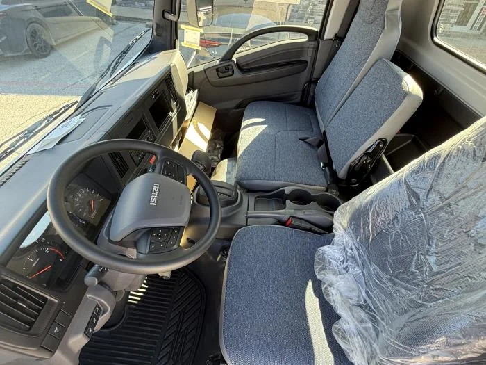 2026 Isuzu NRR - image 10