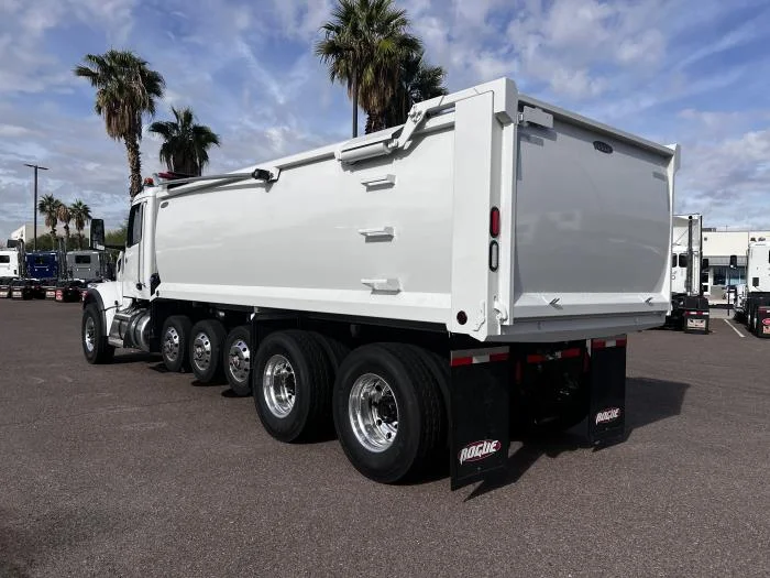 2026 Peterbilt 567 in Las Vegas, NV — photo 10
