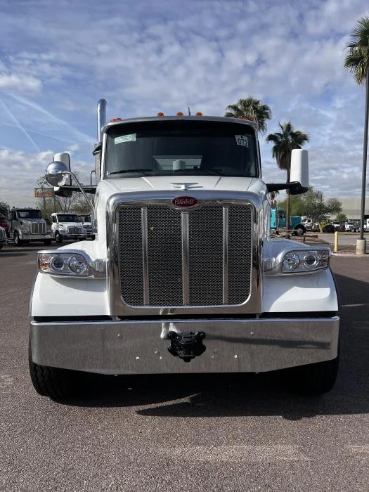 2026 Peterbilt 567 in Las Vegas, NV — photo 6