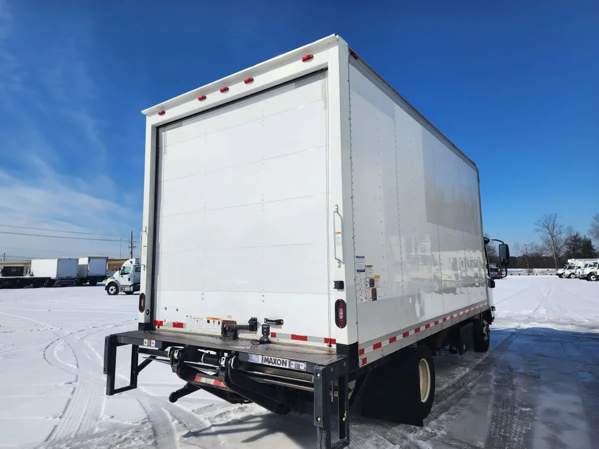 2019 Isuzu NPR - image 4