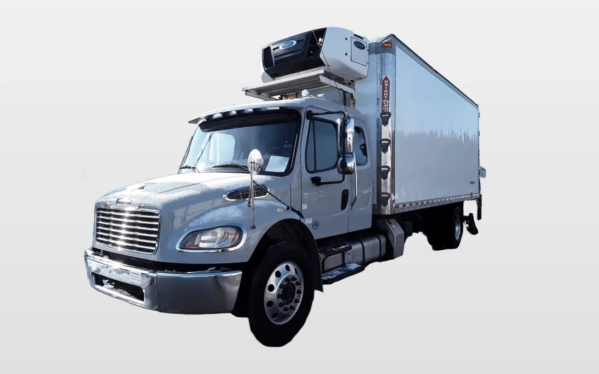 2018 Freightliner M2 106 - image 1