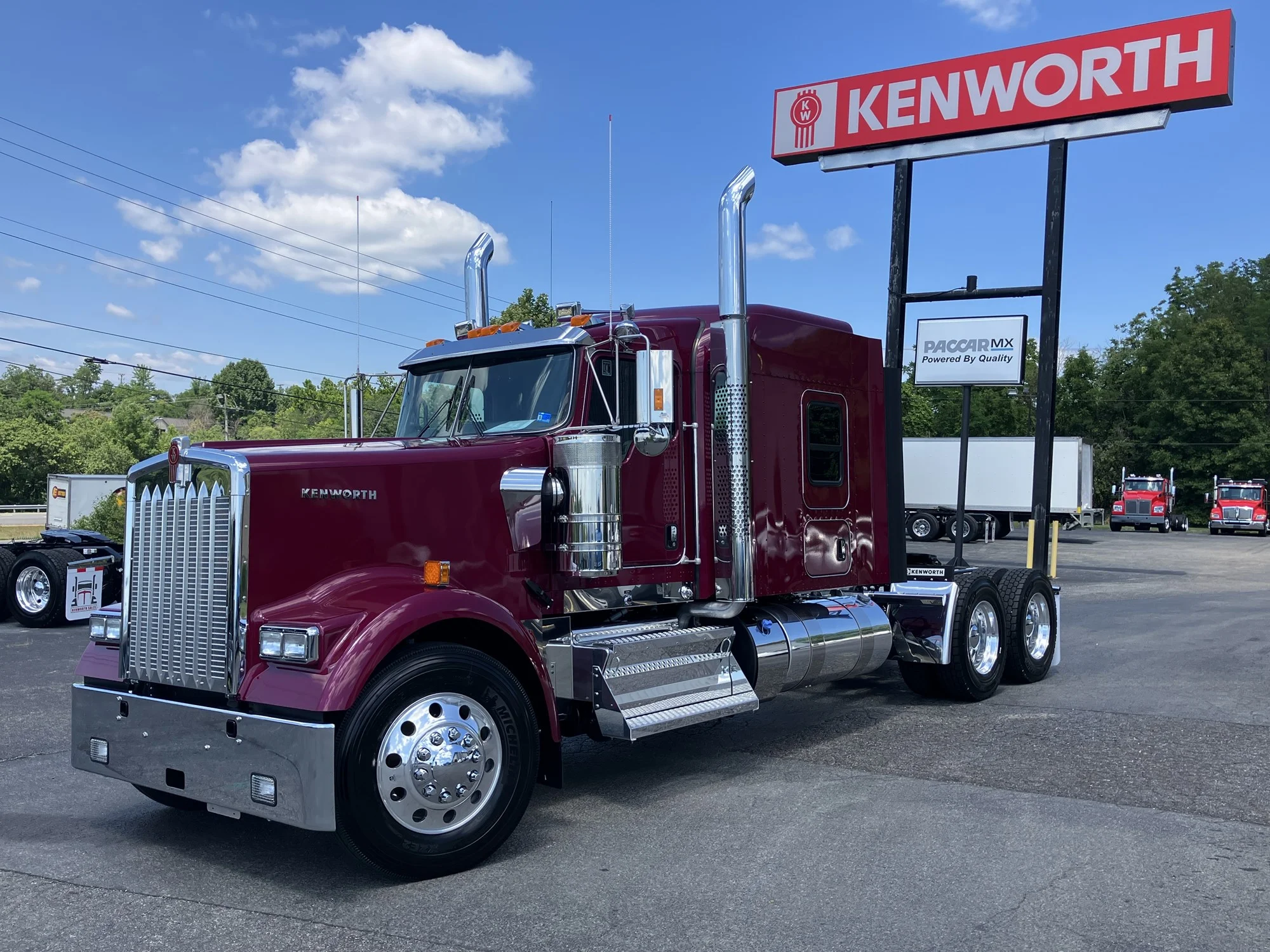 2027 Kenworth W900 in Roanoke, VA