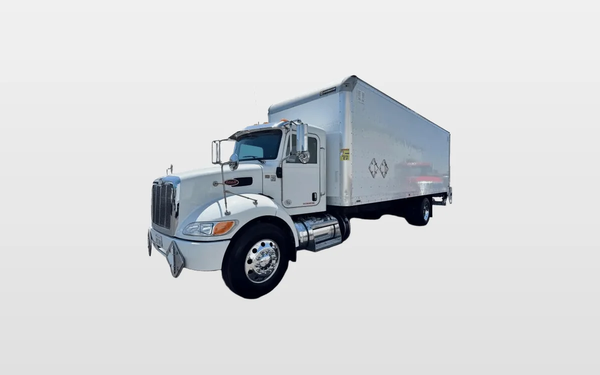2020 Peterbilt 337 - image 1