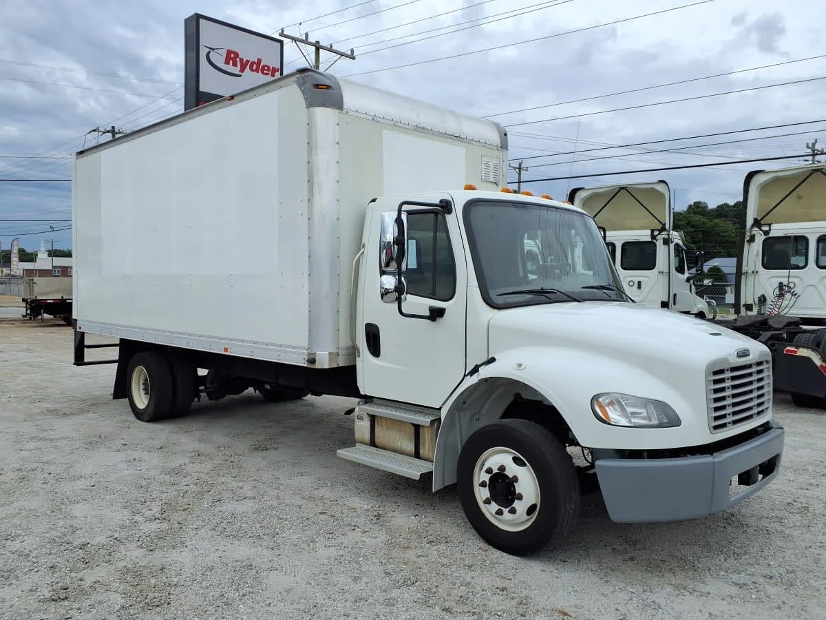 2022 Freightliner M2 106 in Greenville, SC — photo 3