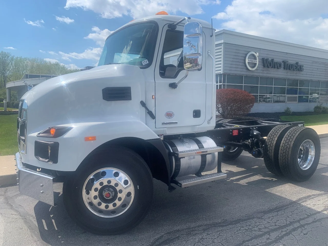 2026 Mack in Summit, IL — photo 11