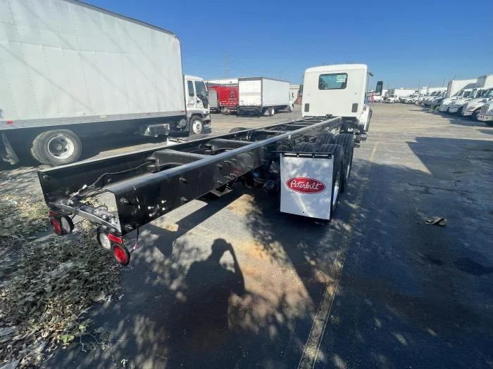 2026 Peterbilt 548 - image 8
