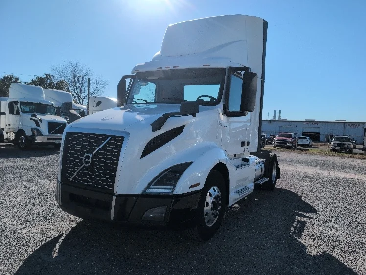 2019 Volvo in Ocala, FL — photo 3
