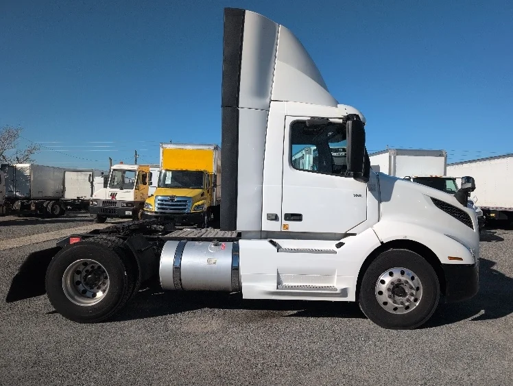 2019 Volvo in Ocala, FL — photo 8