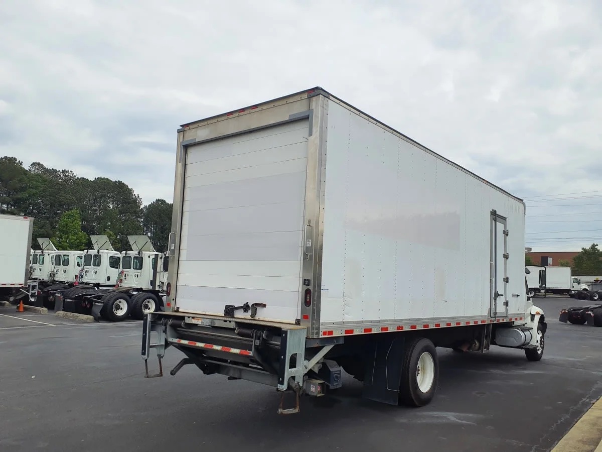 2018 International 4300 in Atlanta, GA — photo 4
