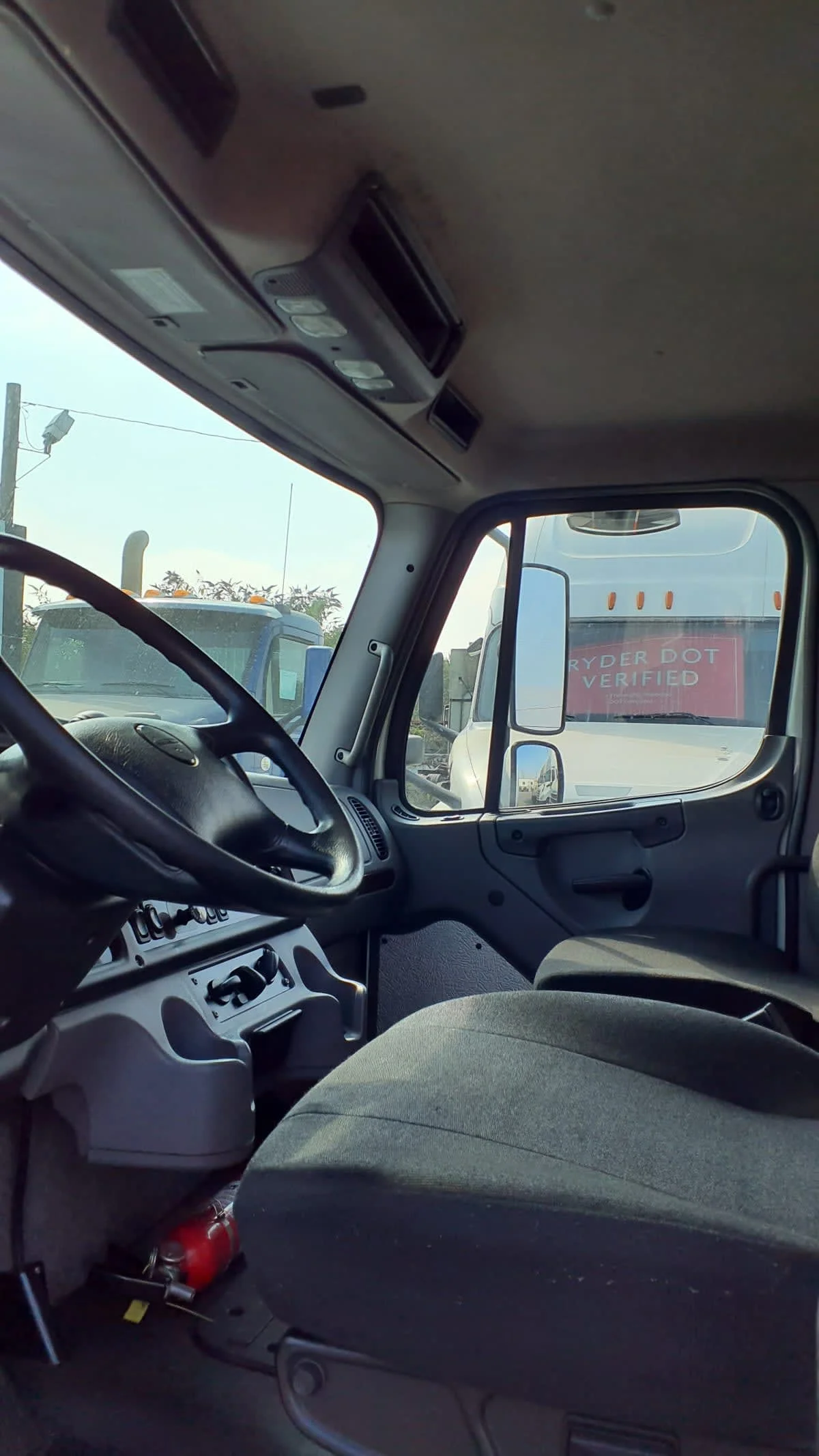 2019 Freightliner M2 106 in Tacoma, WA — photo 7