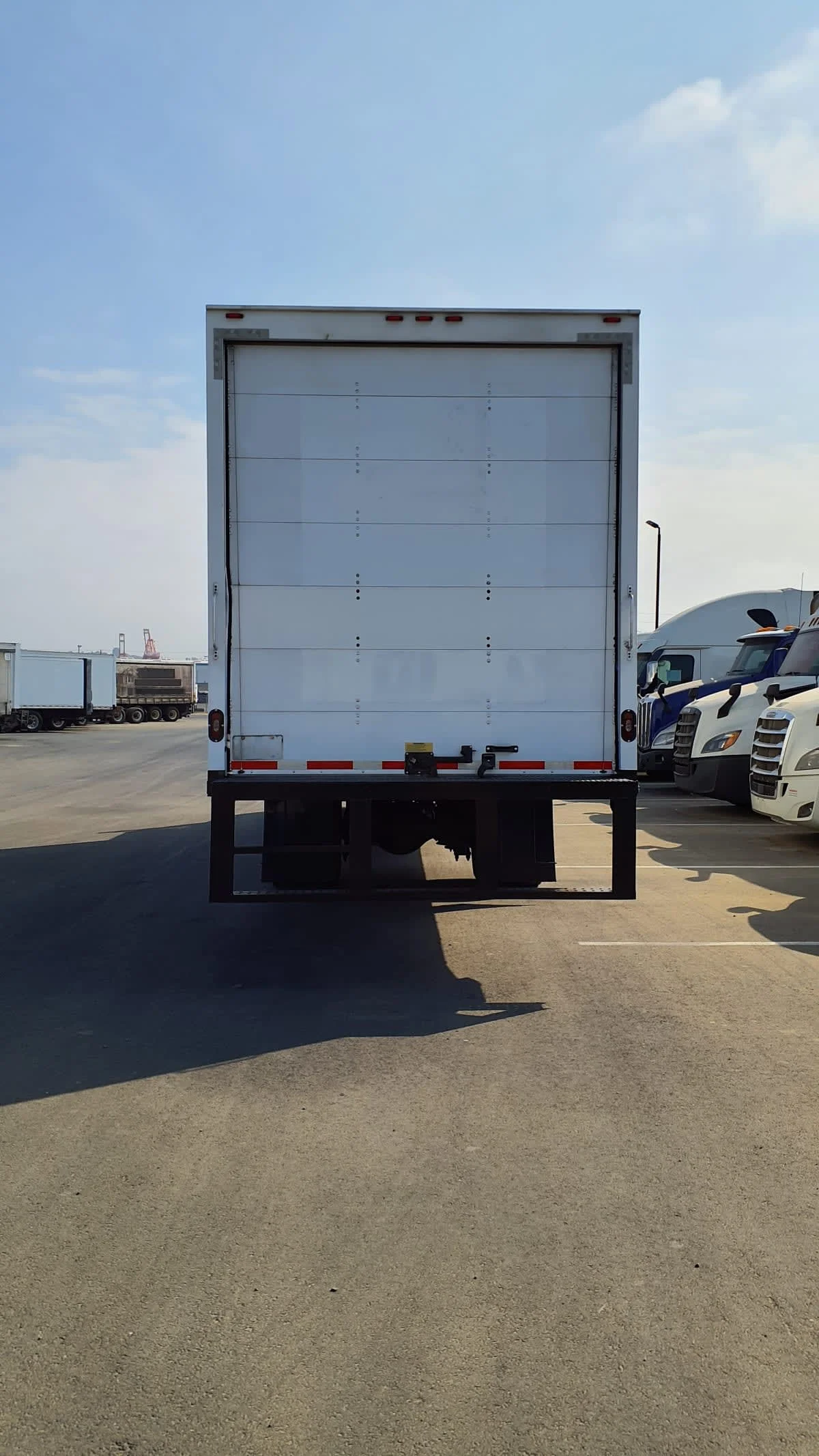 2019 Freightliner M2 106 in Tacoma, WA — photo 5