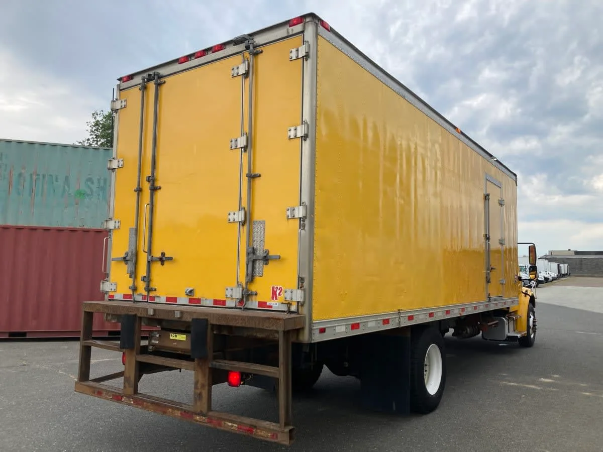 2021 Freightliner M2 106 in Springfield, MA — photo 4