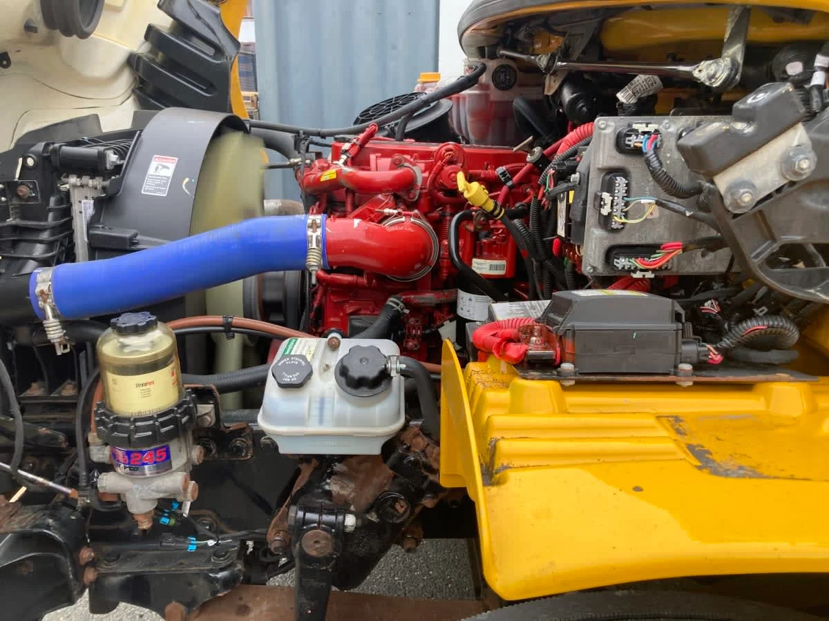 2021 Freightliner M2 106 in Springfield, MA — photo 9