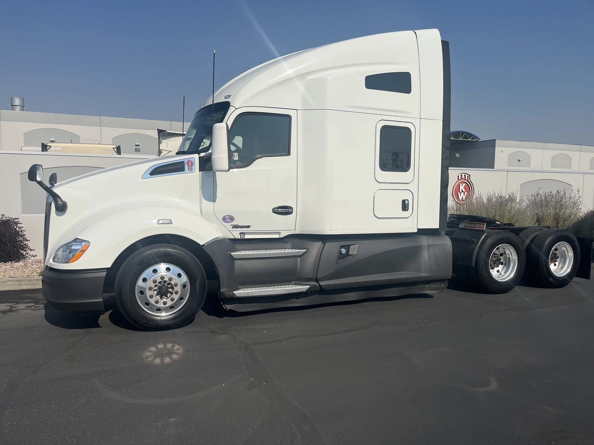 2021 Kenworth T680