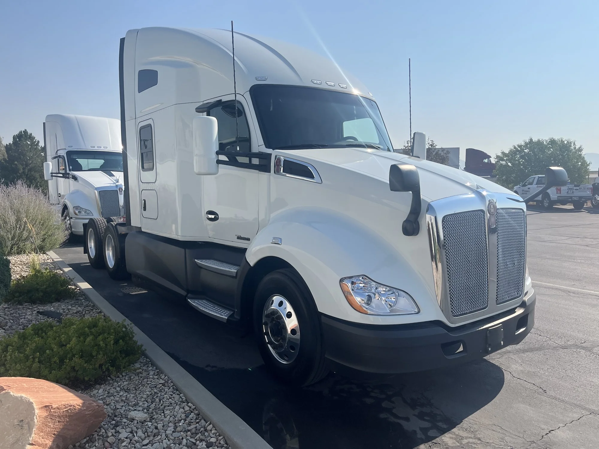 2021 Kenworth T680 in Salt Lake, UT — photo 4