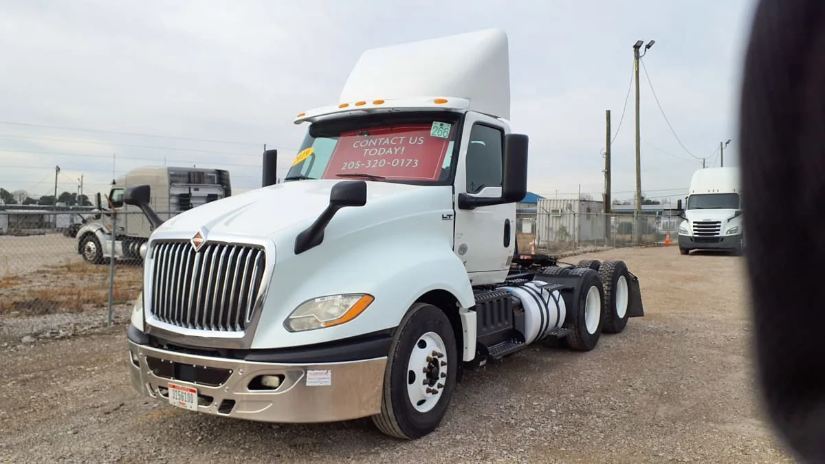 2019 International LT