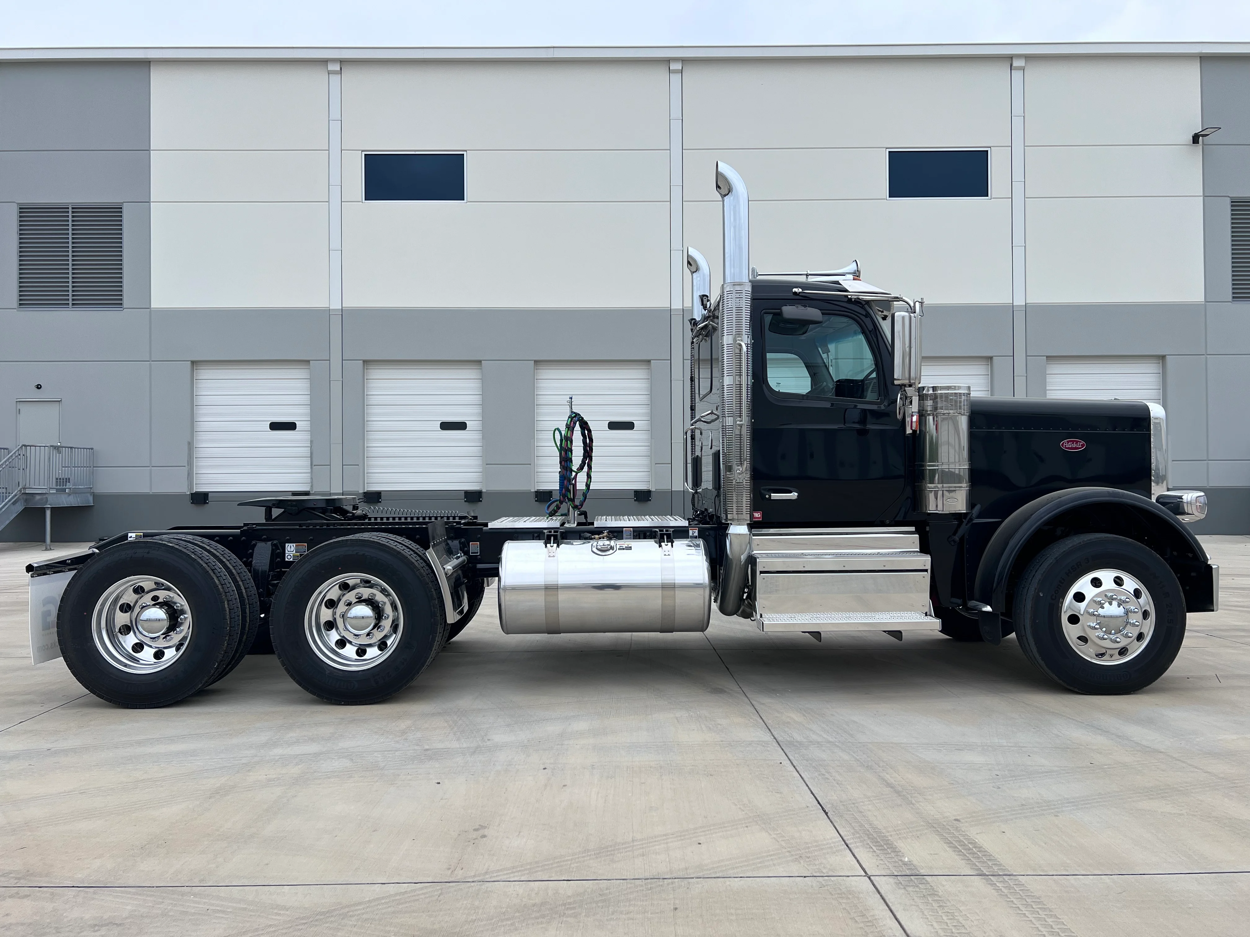 2027 Peterbilt 589 in Albany, GA — photo 6