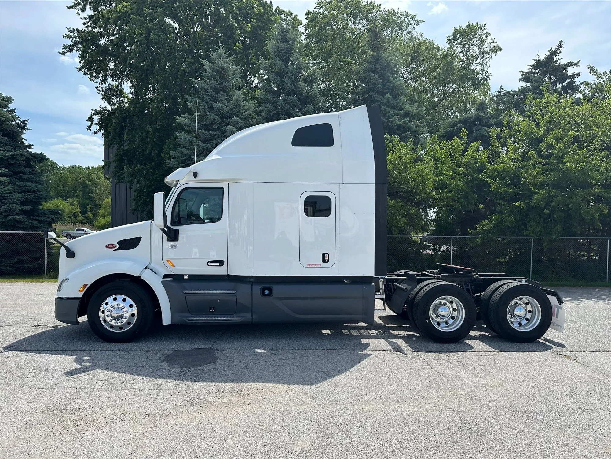 2021 Peterbilt 579 in Portland, OR — photo 5