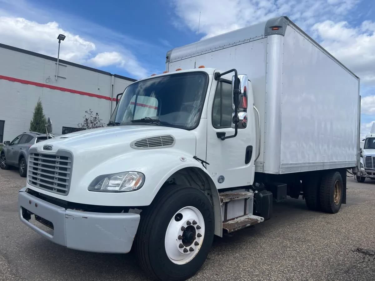 2016 Freightliner M2 106