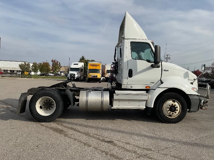 2019 International RH - image 8