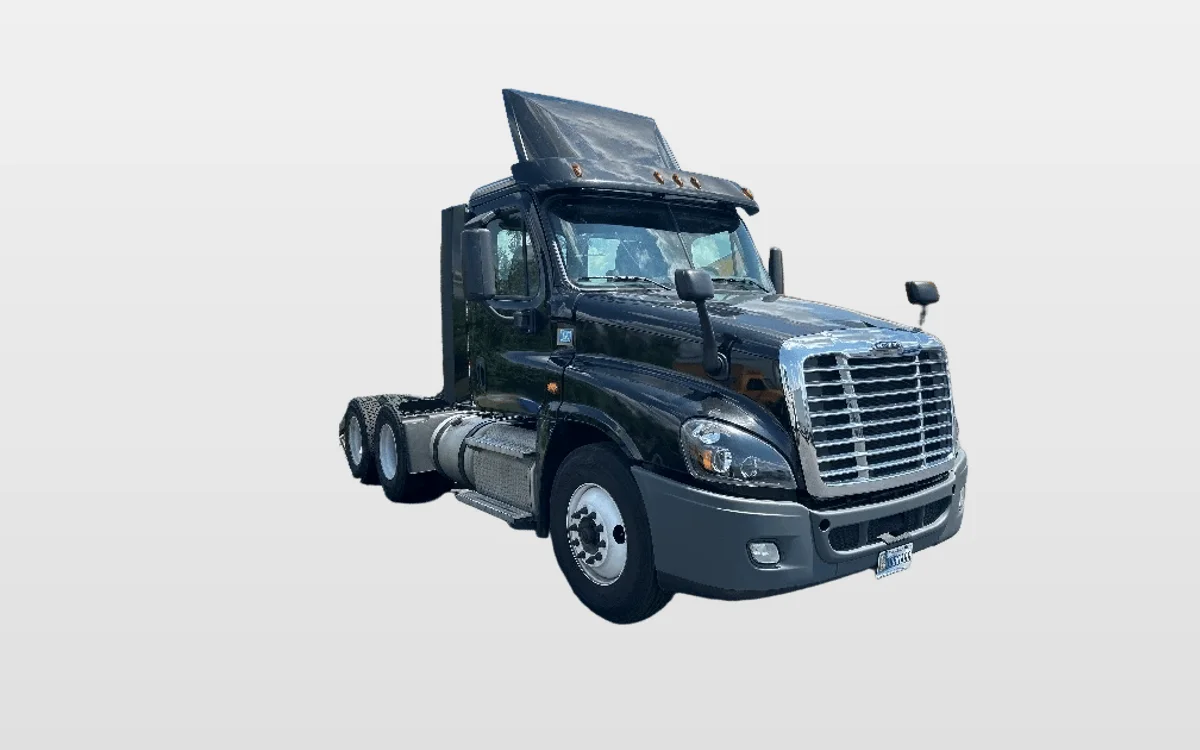 2020 Freightliner - image 1