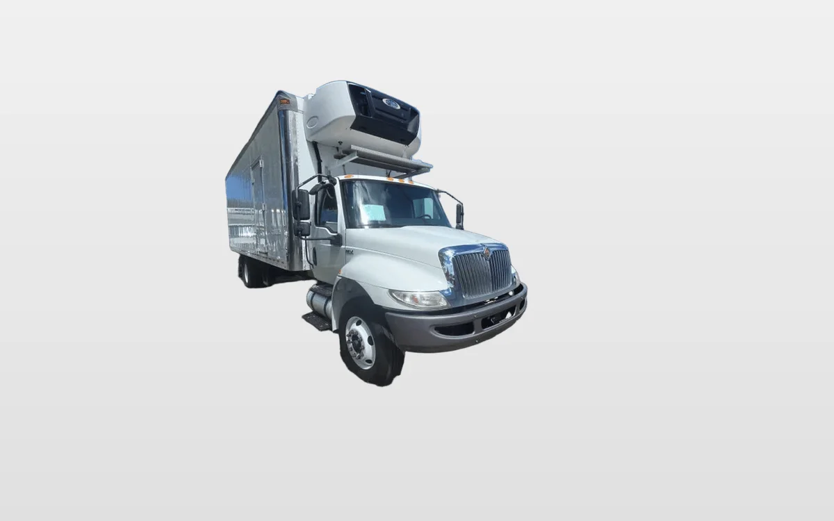 2022 International MV - image 1