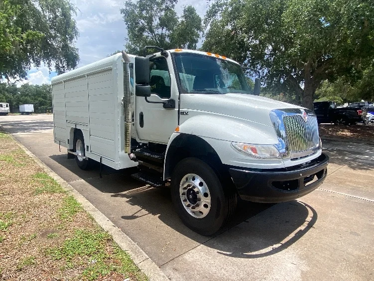 2020 International MV in Tampa, FL