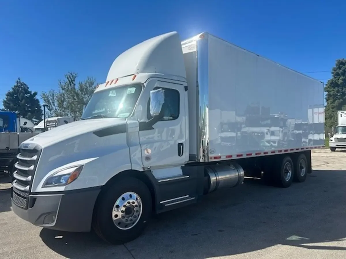 2026 Freightliner Cascadia in St. Catharines, ON