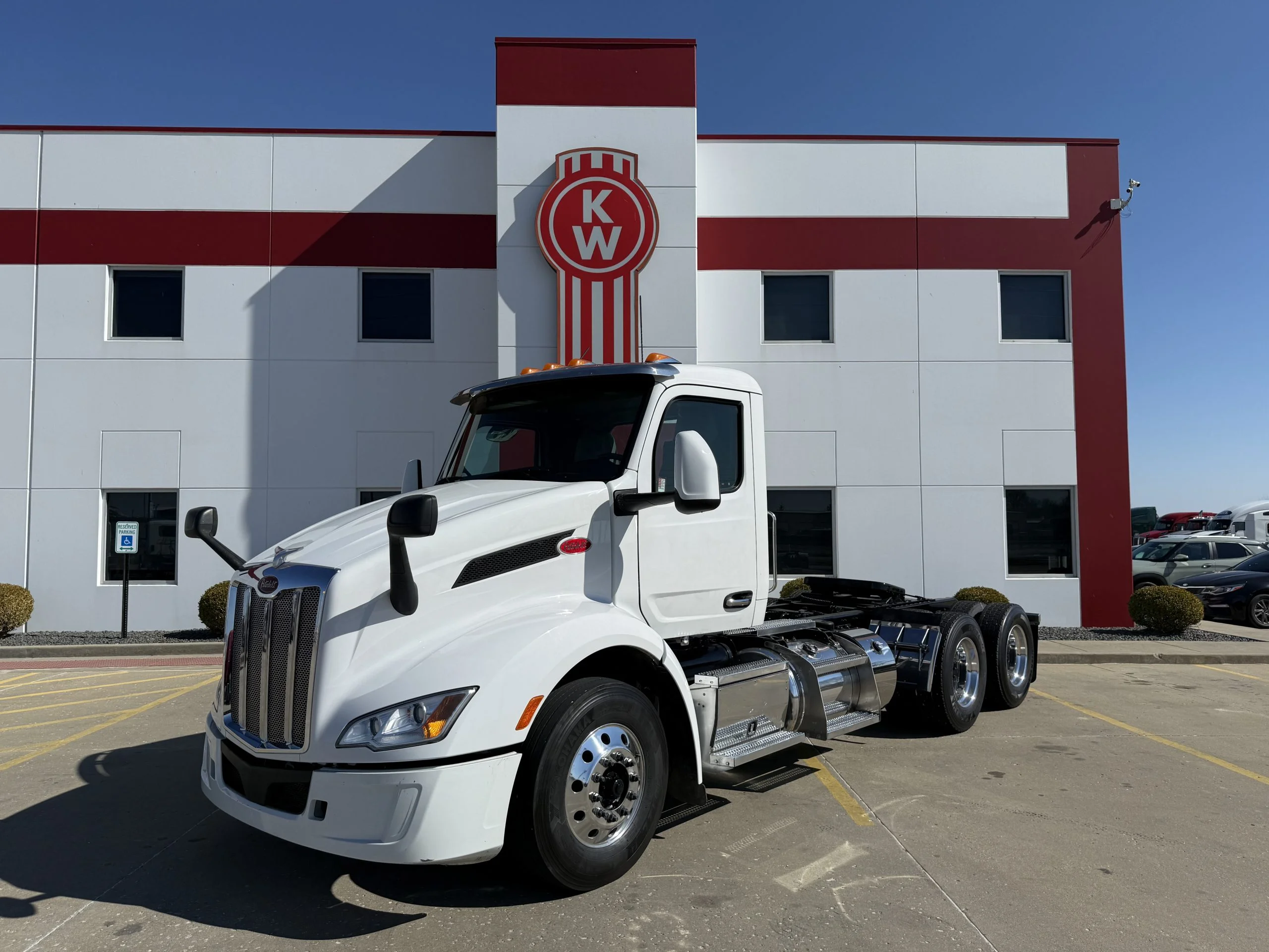 2023 Peterbilt 579 in Troy, IL