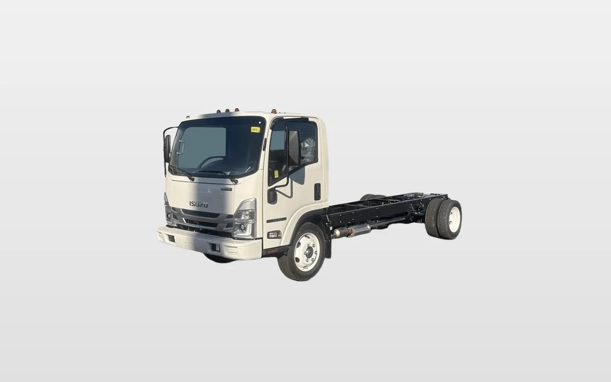 2026 Isuzu NPR - image 1